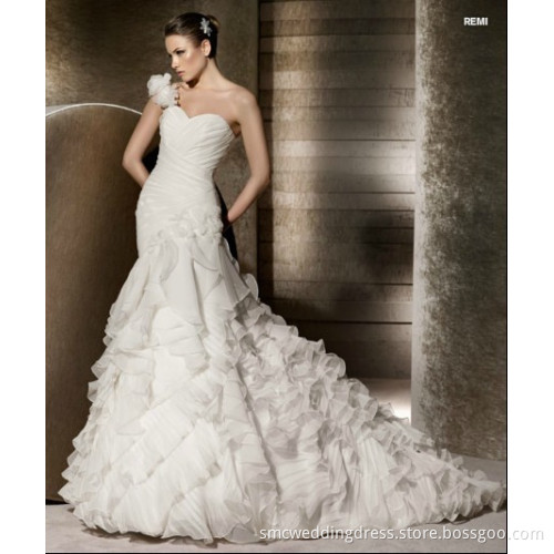 2012 Custmized produced wedding dress